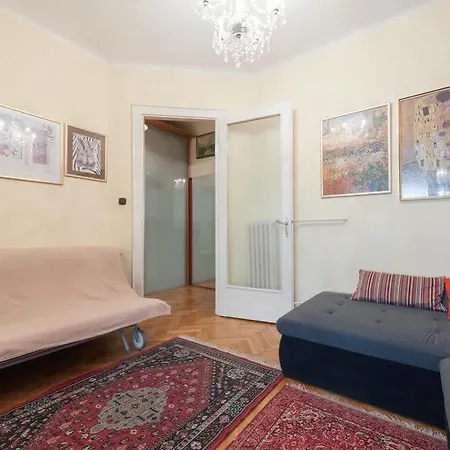 Apartamento Welcome In To Parliament